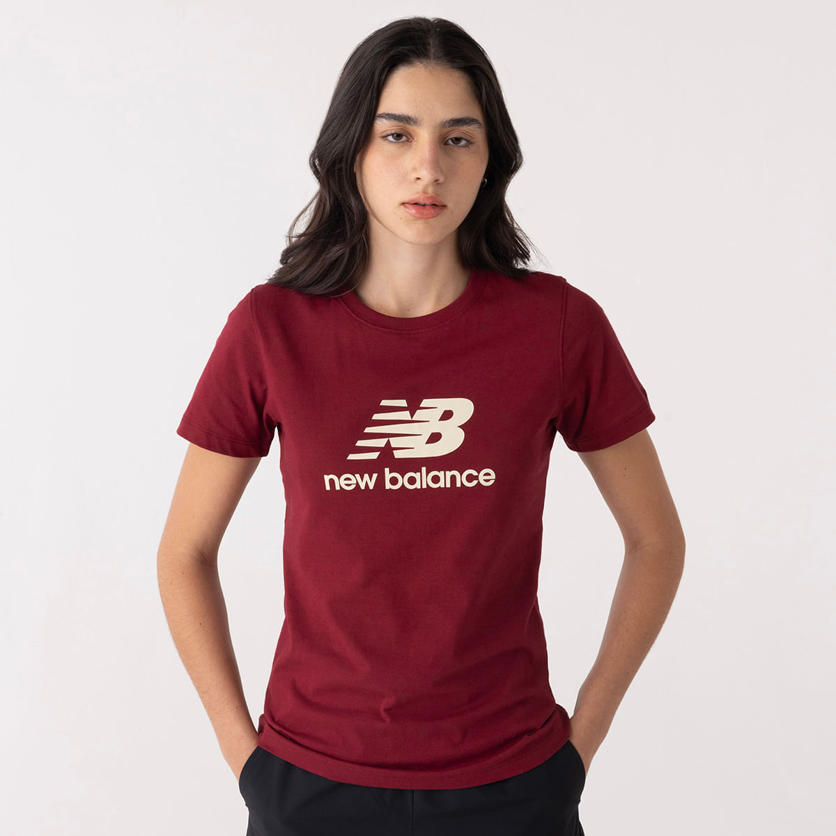 Camiseta Essentials Feminina