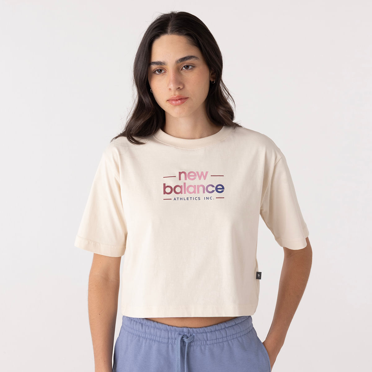 Camiseta Cropped Reimagined Feminina