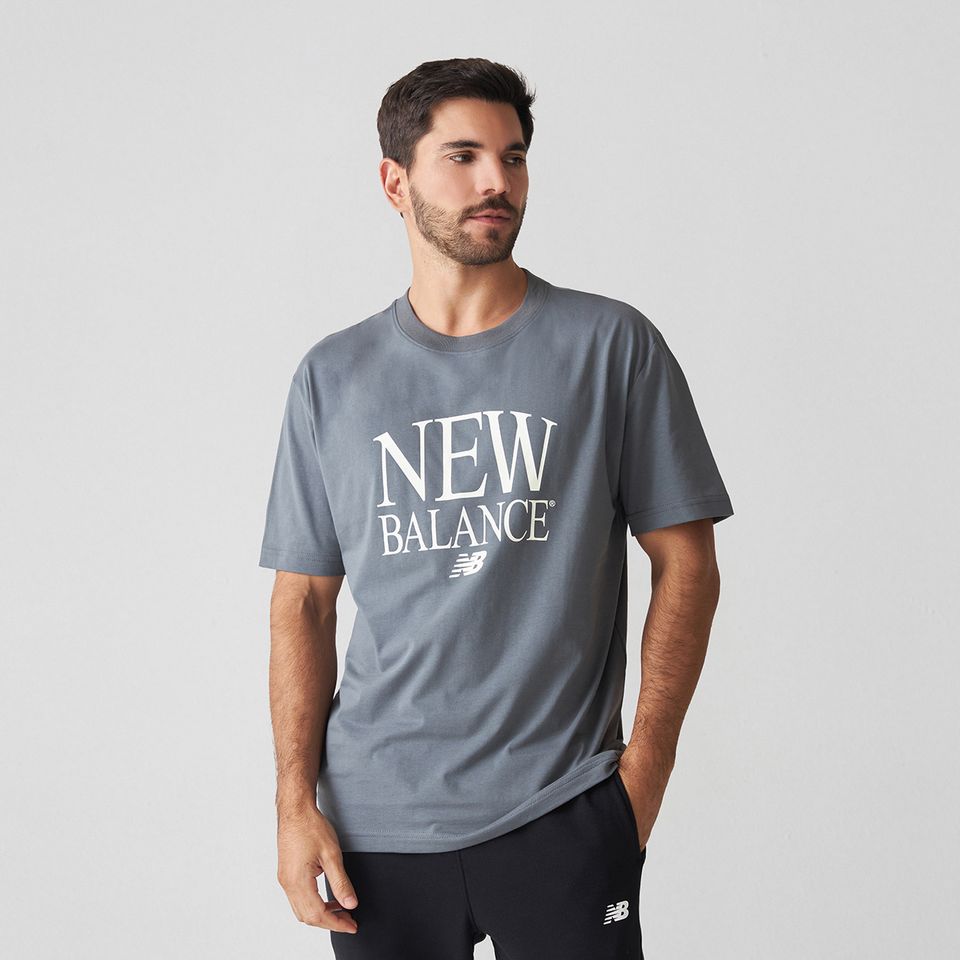 Camiseta Reimagined Graphic Masculina