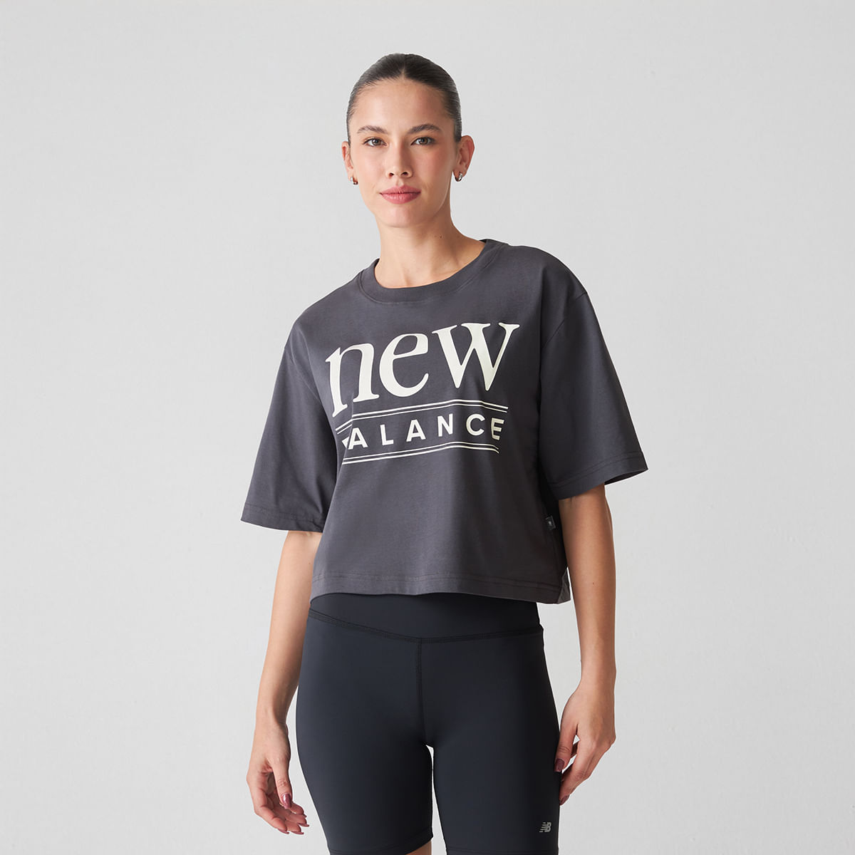 Camiseta Reimagined Feminina