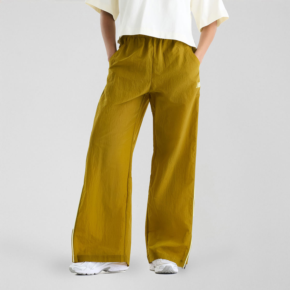 Calça Sport Legacy Woven Feminina