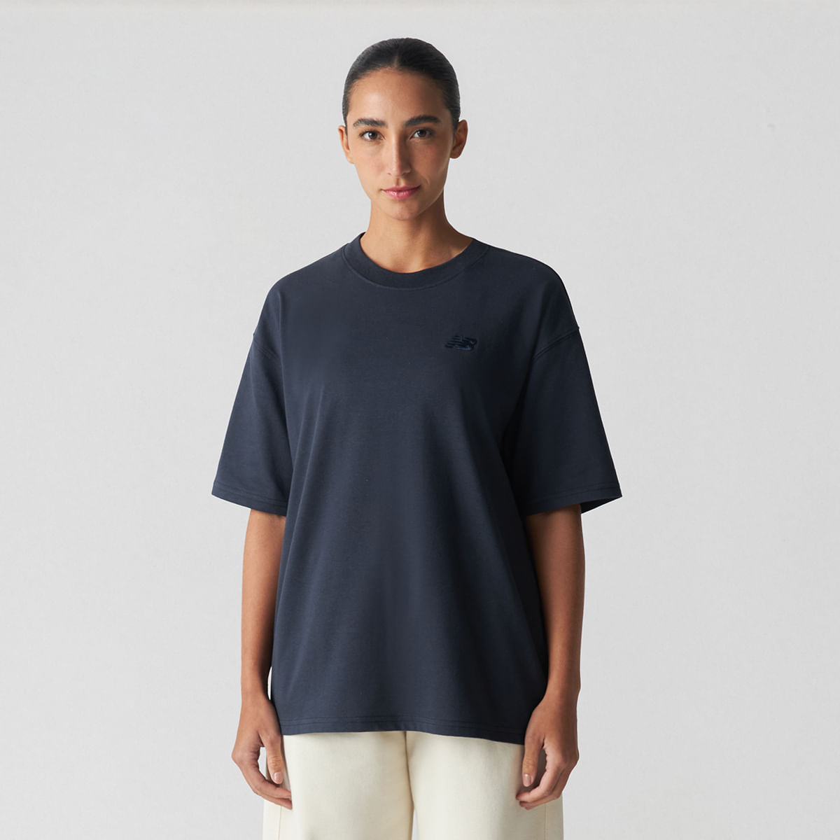 Camiseta Oversized Small Logo Feminina